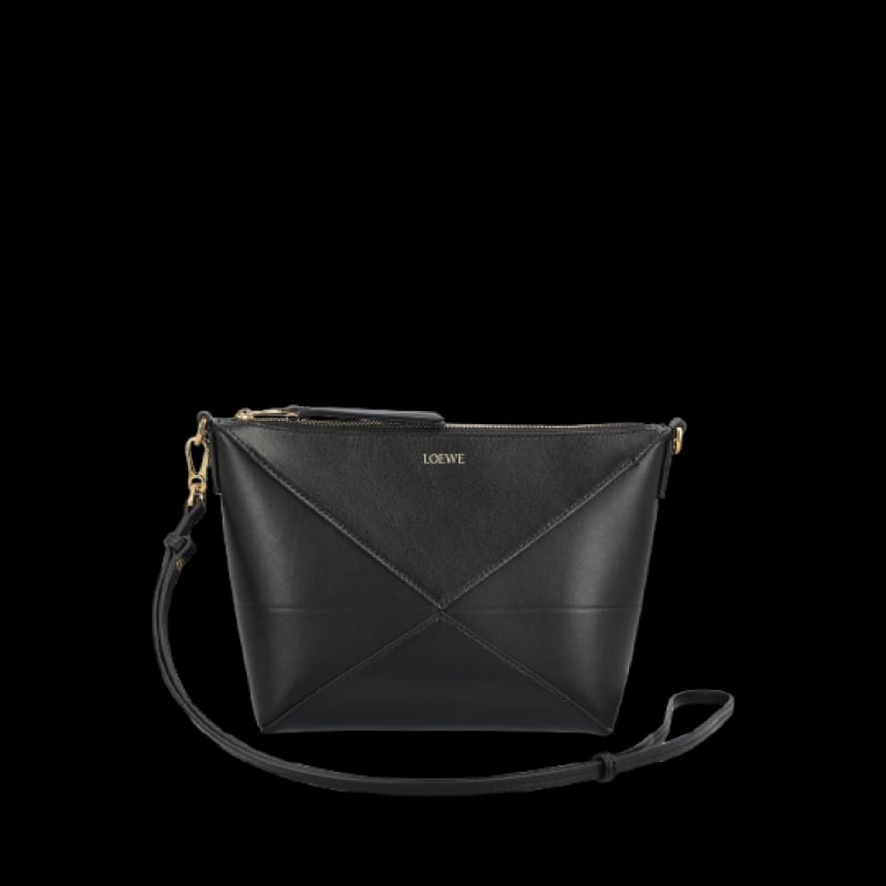 로에베 퍼즐 폴드 파우치 제품 사진 로에베 퍼즐 폴드 파우치 제품 사진