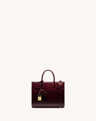 생로랑 페이턴트 가죽 소재의 SAC DE JOUR 나노백 제품 사진 생로랑 페이턴트 가죽 소재의 SAC DE JOUR 나노백 제품 사진